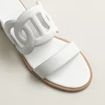 Hermès Lagune sandal - Image 2